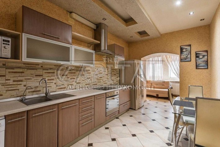 Терміновий продаж Простора квартира біля парку Наталка ЖК Оазис - фото 1