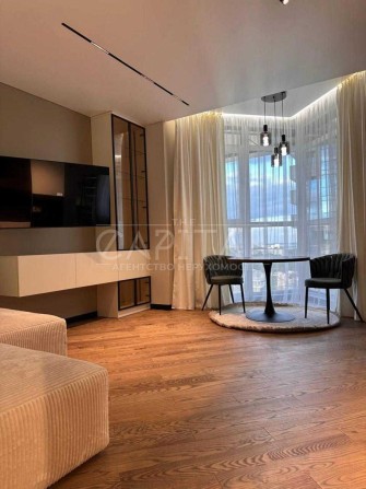 Дизайнерська квартира  панорама на Батьківщину-Мати  24 поверх 48 м² - фото 1