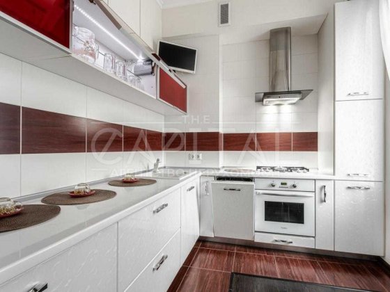 Продаж квартири вул. Антоновича, Голосієво, Олімпійська. Київ