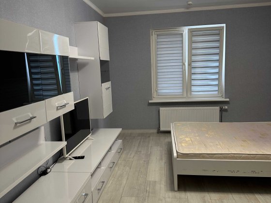 Продаж Однокімнатної квартири  Хорольська 1 А Київ