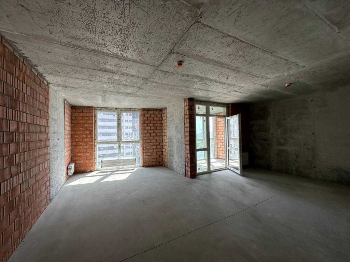 Продається простора 1-кімнатна квартира в ЖК Русанівська Гавань Буд 28 - фото 1