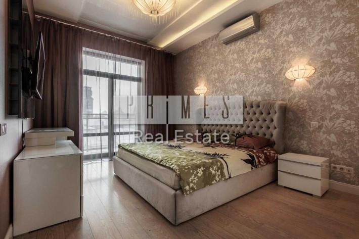 Продаж 2к квартира 98м2 ремонт Капітолій Хрещатик 27б видова Печерськ - фото 1