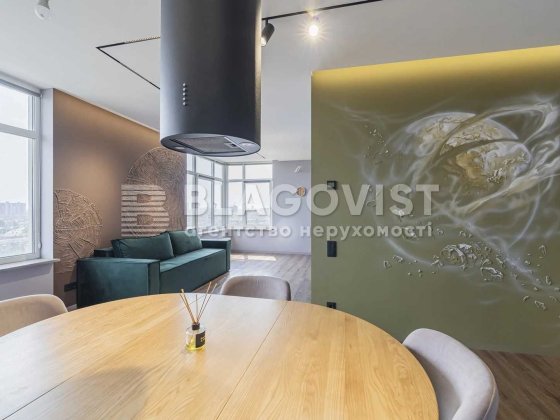 Продам 2 кім квартиру ЖК "Галактика", Сверстюка 6Д метро "Лівобережна" Киев