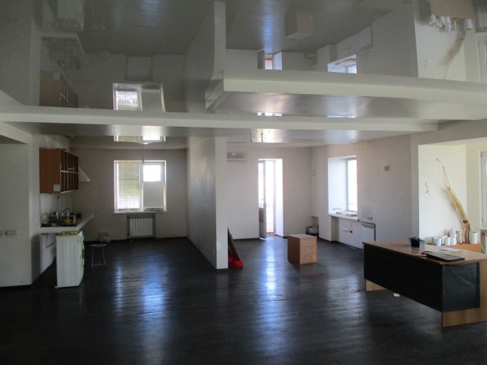 Продаж 3-кім. квартири 127 м2 м.Київ, вул.Вишняківська, 13.   130000 $ - фото 1