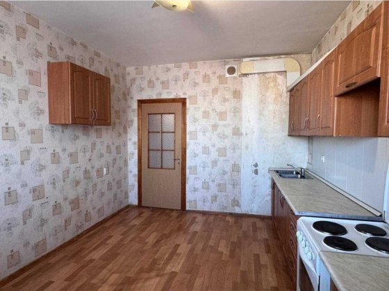 Бажана 10, метро Осокорки,  есть генератор,  ремонт Киев