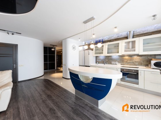 БЕЗ % Продаж квартири в Оболонському районі, Володимира Івасюка 53Б Київ