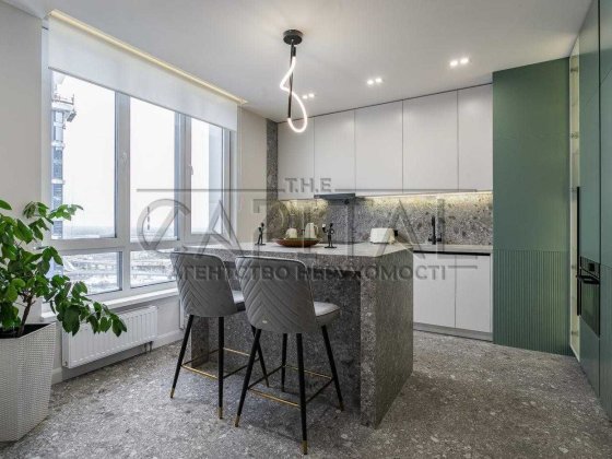 Продажа квартиры, ЖК Новопечерская башня, Печерск,у л. М. Бойчука Киев