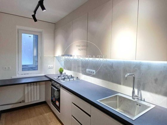 БЕЗ % 1к кв з ремонтом Дніпровський Соц місто Комфорт Таун Березнева 3 Киев