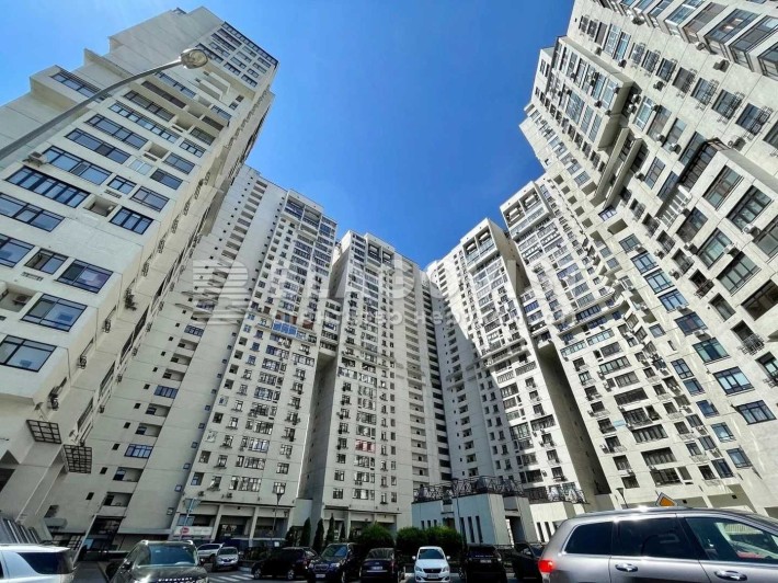 Продаж 3х-тної квартири 155 кв!Є.Коновальця 44а! Панорама на Печерську - фото 1