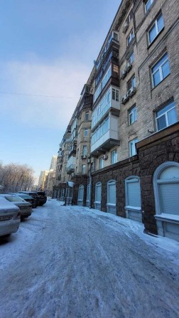 2-кімнатна квартира в урядовому кварталі, біля метро - фото 1