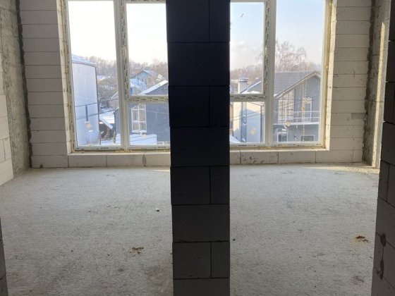 Без%Однокімнатна квартира,Оформлення право власноті,метро 5хв на авто Київ