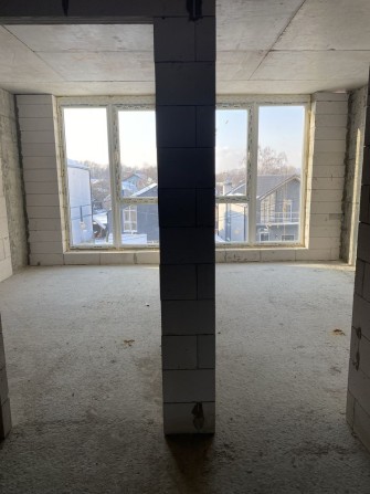 Без%Однокімнатна квартира,Оформлення право власноті,метро 5хв на авто - фото 1