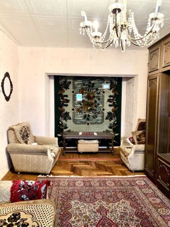 Продам 2 ком квартиру Южный мкрн, Пески - фото 1