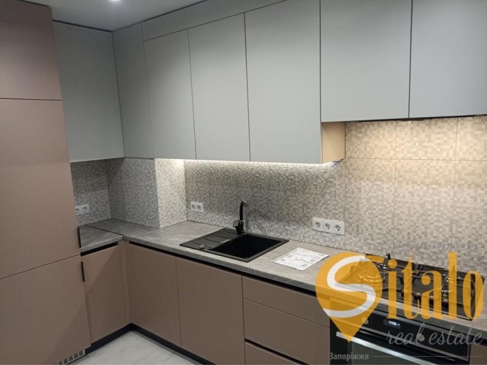 Продаж однокімнатної квартири вул. Козача (019) - фото 1