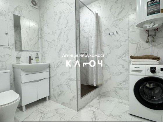 Продаж 2к , вул. Гоголя, 4/5, стан ,, зайти і жити,, Кропивницкий