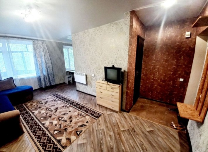 Продаж 1 квартири по вул.Соборна - фото 1