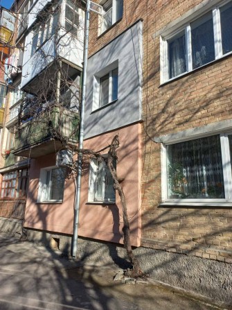 Продажа 1кімнатої квартири з великою кухнею - фото 1