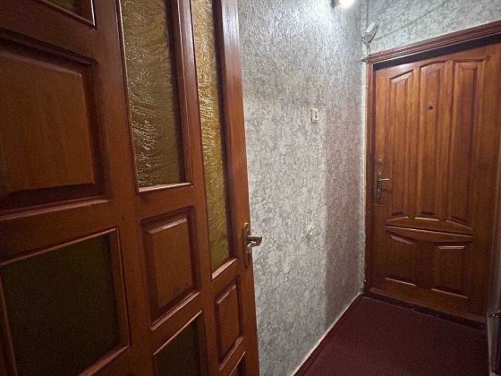 2-кімнатна квартира по вул. Космонавтів