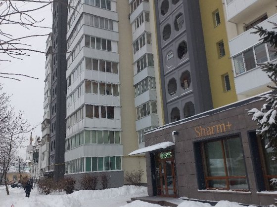 Продам 2-кімнатну квартиру поліпшеного планування на вул.Ріхтера