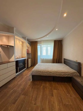 Продаж 2 к квартири жм Сокіл, вул. Євпаторійська б. 106. ГАЗ - фото 1