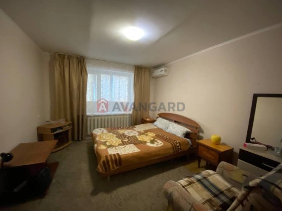 Продам 2-комн.квартиру Фрунзенский,Ломовка Днепр