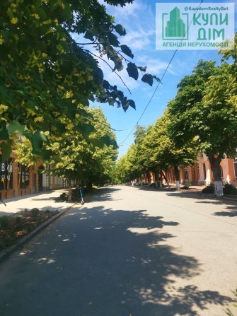 Продаж 2х кімнатної сталінки в Центрі - фото 1