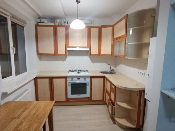 Продам 3 кімнатну квартиру на Яновського Кропивницкий