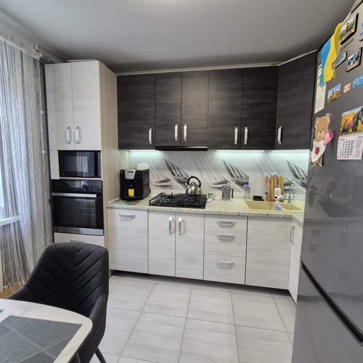 Продаж 3к, газове опалення,Фортечний, 6/9, 70 м2 - фото 1