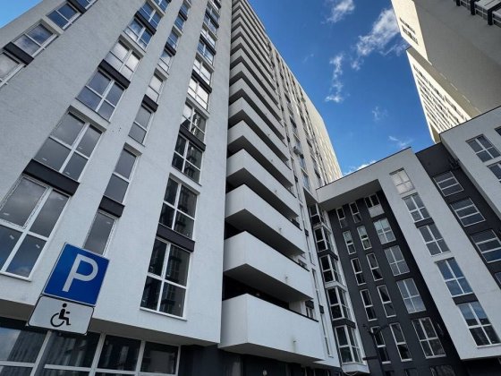 Прожаж 2 кім квартири ЖК Америка 97000 $ без комісії торг Львів