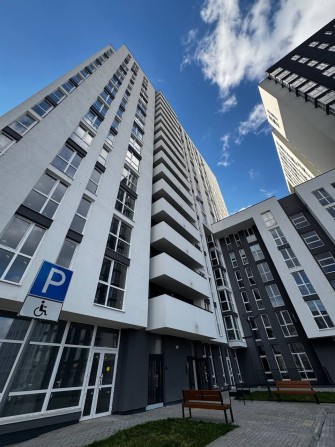 Прожаж 2 кім квартири ЖК Америка 97000 $ без комісії торг - фото 1