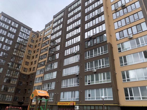 Продам 2 кім квартиру Проспект Миру