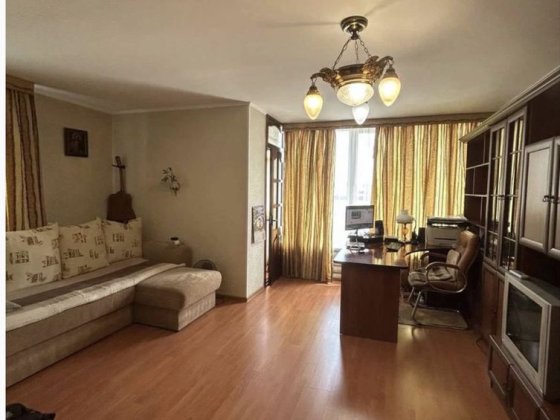 Продам 1 кім квартиру 37м2 в цегляному будинку