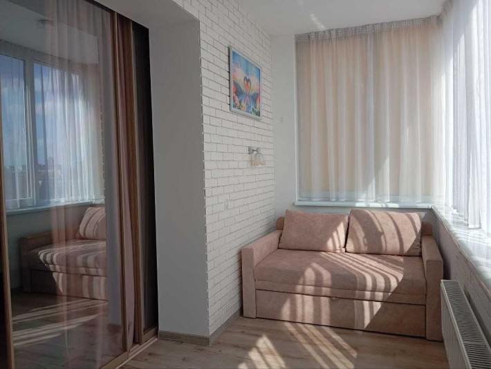 Велика квартира  в Центрі  в Парку в  Новобудові - фото 1