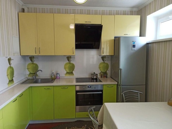 Продам 2-комн квартиру в районе Мира просп. - фото 1