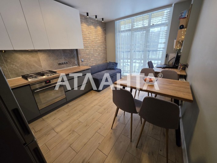 Продаж онокімнатної квартири з ремонтом на вул. Стрийській, 111Д - фото 1