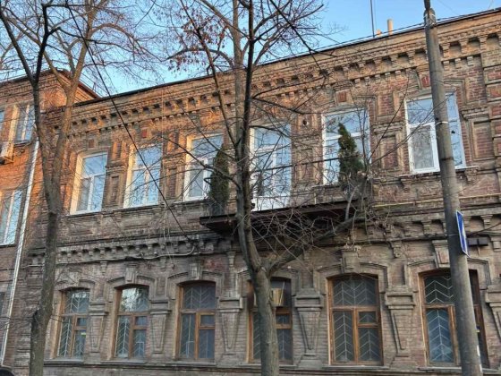 продаж 3х кімнатної квартири з дизайнерським ремонтом Кропивницкий