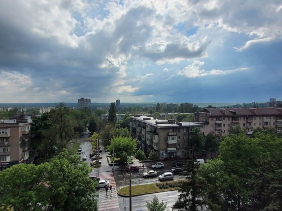 3х на пр.Соборний, р-н Малого ринка Запорожье