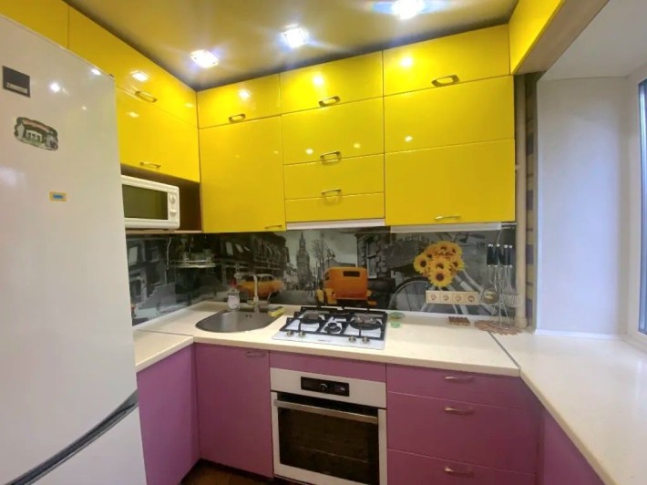 Продам уютную 1-ком. кв., Центр! - фото 1