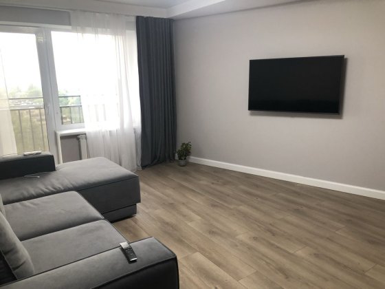 Продається 3-кімнатна квартира з капітальним ремонтом Запорожье