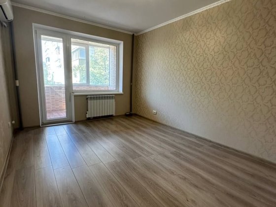 Продам 2-х км квартиру  Ж.М Солнечный! М.Малиновского! Дніпро