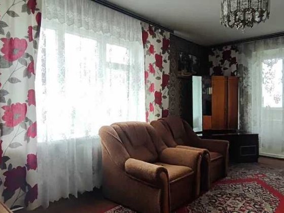 Продам 2х кімн. кв. з роздільними кімнатами Центр