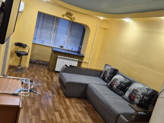 Продам 2 комнатную квартиру на Косиора Дніпро