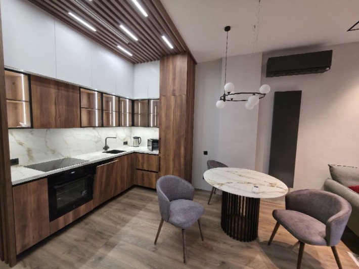 Продам простору 2 кімнатну квартиру ЖК Женева - фото 1