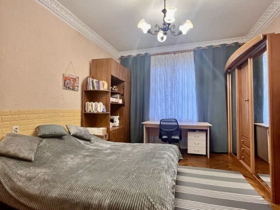 3к з роздільними кімнатами . Площа Маяковського . Запорожье