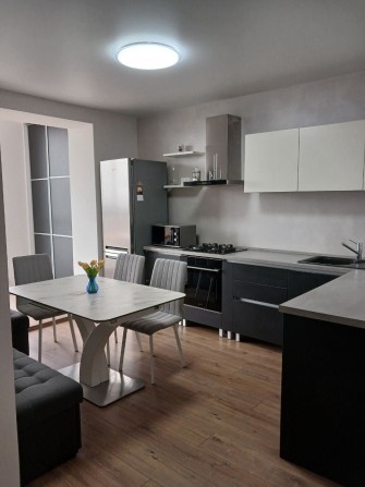 Продам 2-кiмнатну квартиру в ЖК «Сімейний» - фото 1