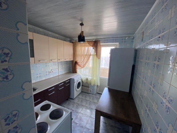 Продам 1к жм Тополь - фото 1