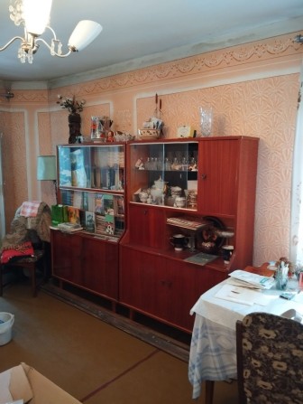 Продається трьох кімната квартира в центрі міста. - фото 1