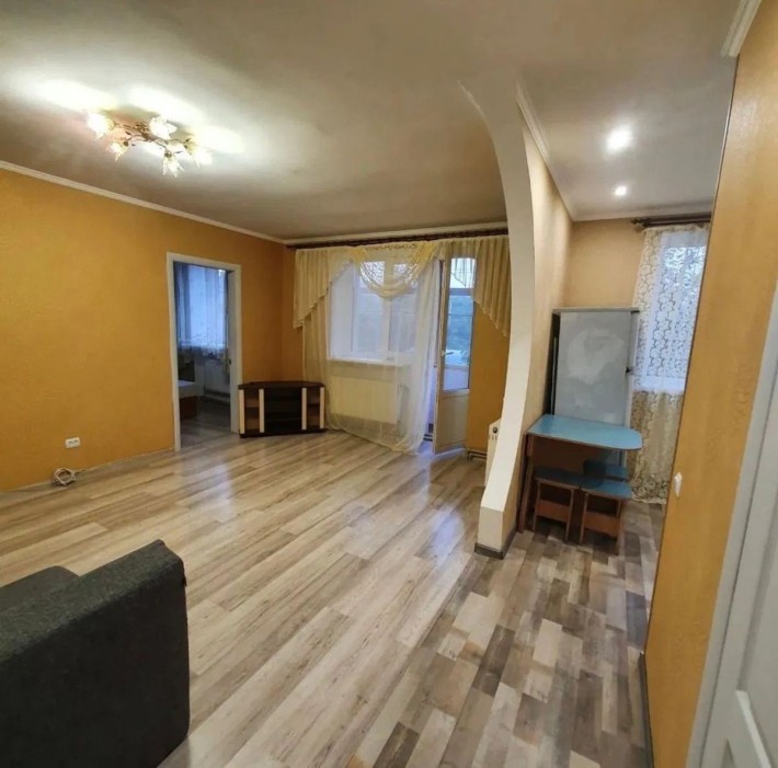 Продам 3-и кімнатну квартиру мікрорайон Новомиколаївки. - фото 1