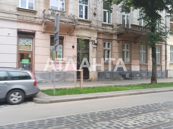 Продаж 2х к просторої квартири вул Бандери центр ЛЬвів! Львов