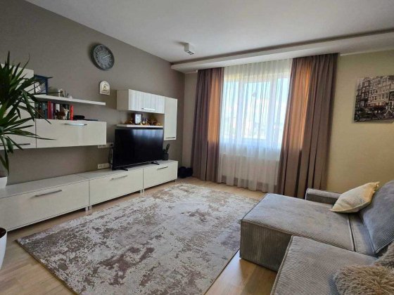 Продаж просторої квартири з ремонтом Львів